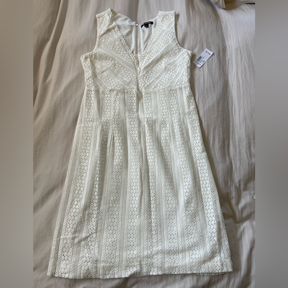 Elegant White Lace Dress